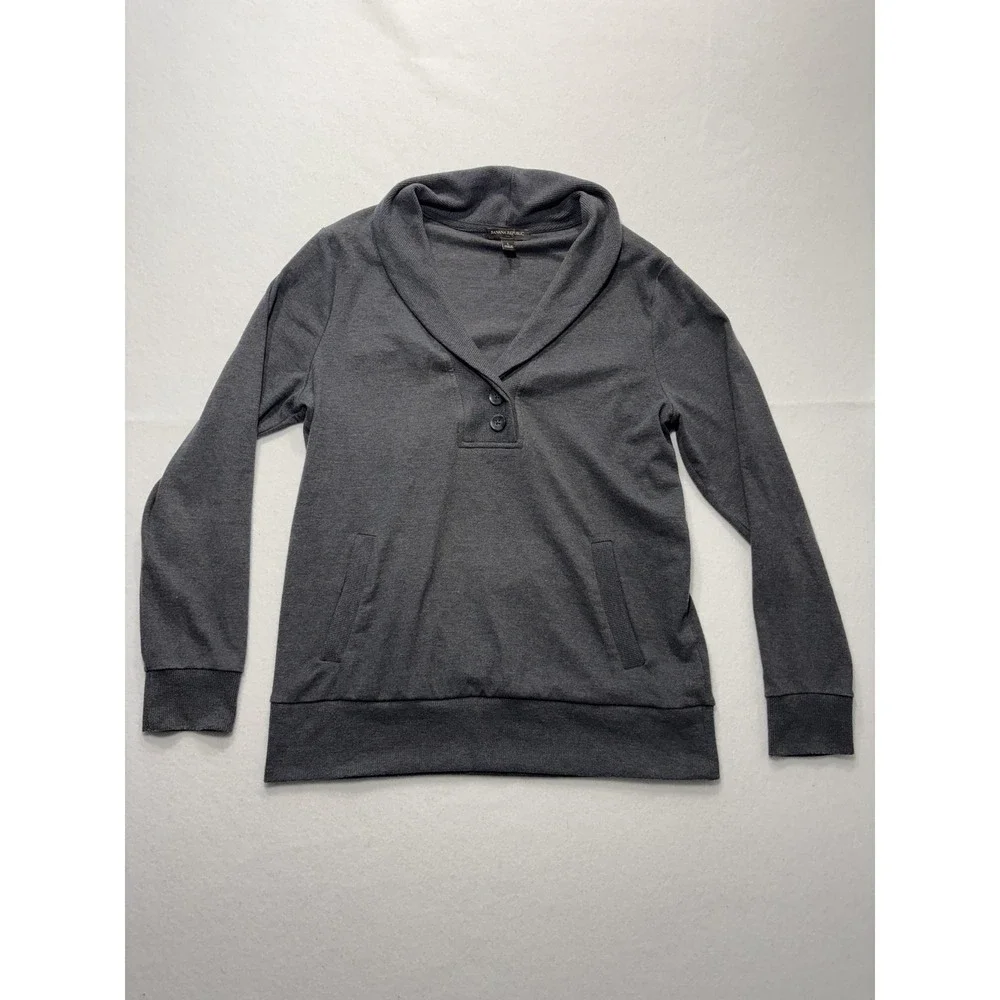 Banana Republic Sweatshirt Mens Large Gray Shawl Collar Henley Pockets Pullover